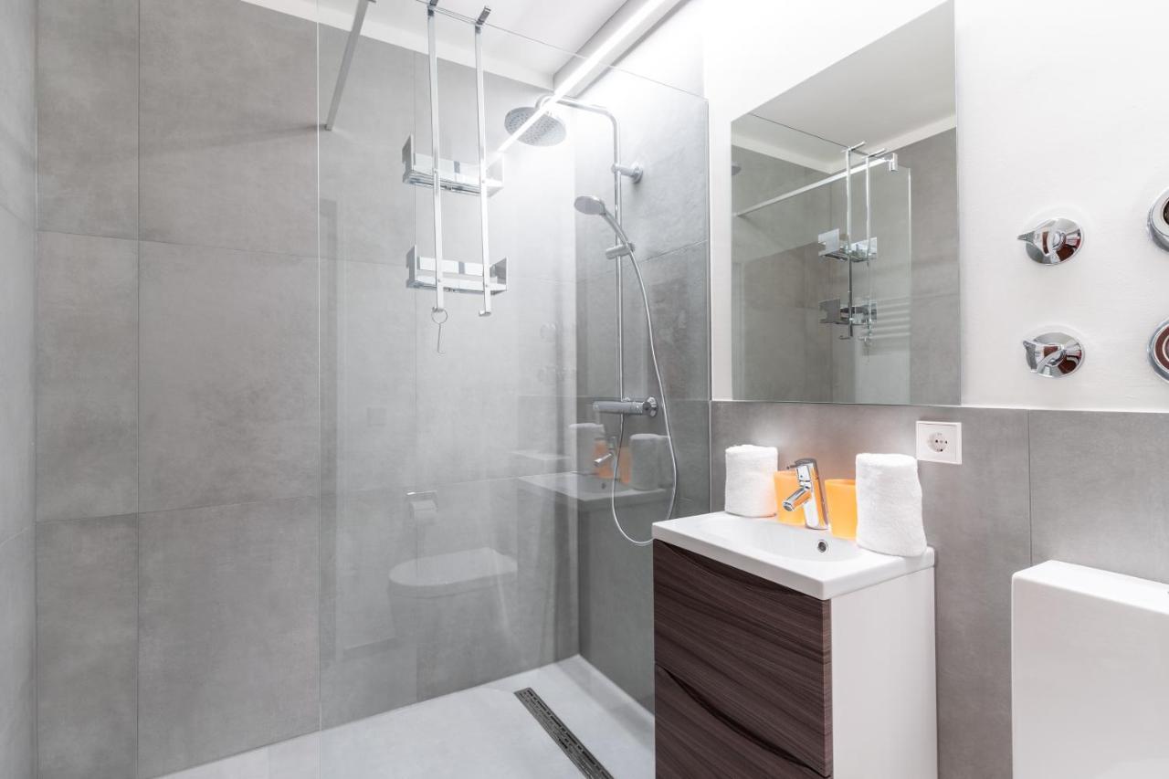 Sattler Apartment